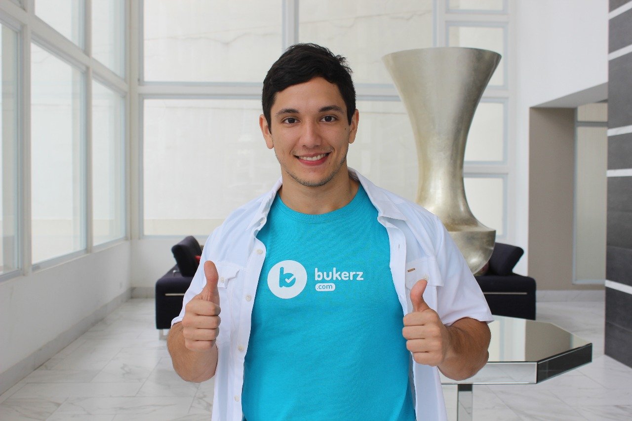 Bukerz Fundador